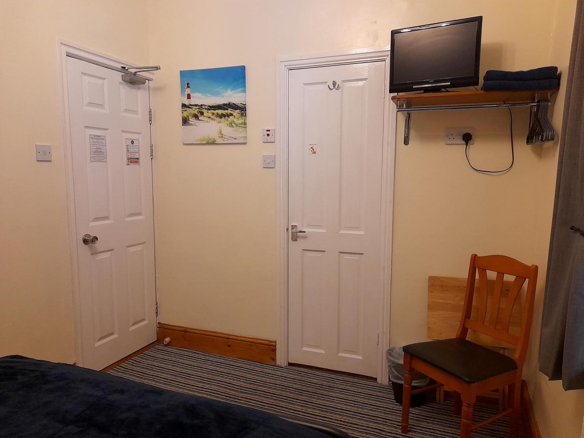 Phoenix Guest House Blackpool Oda fotoğraf