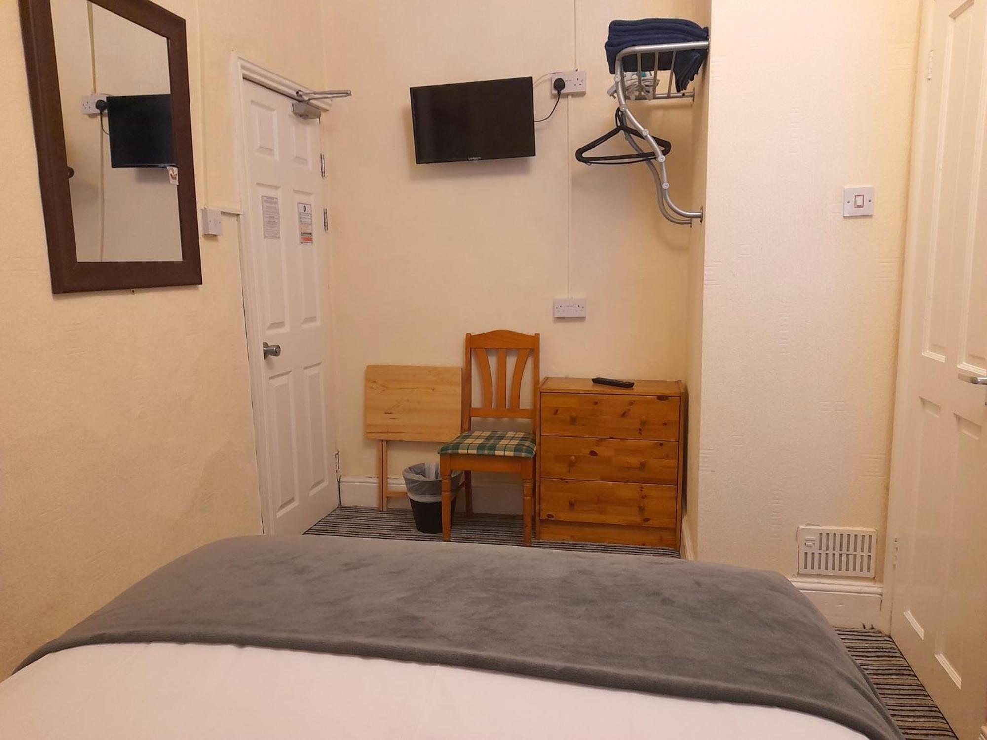 Phoenix Guest House Blackpool Oda fotoğraf