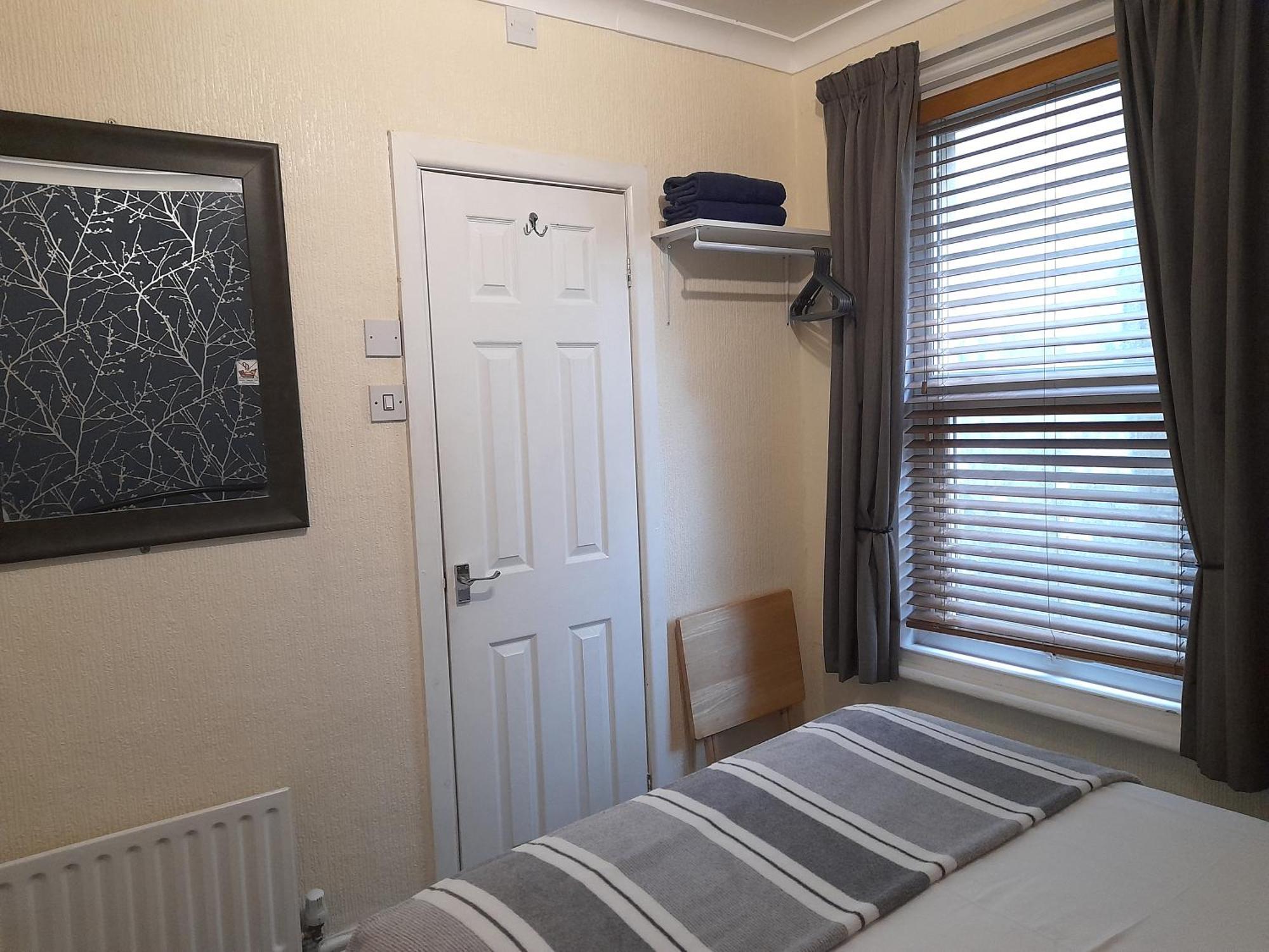 Phoenix Guest House Blackpool Oda fotoğraf